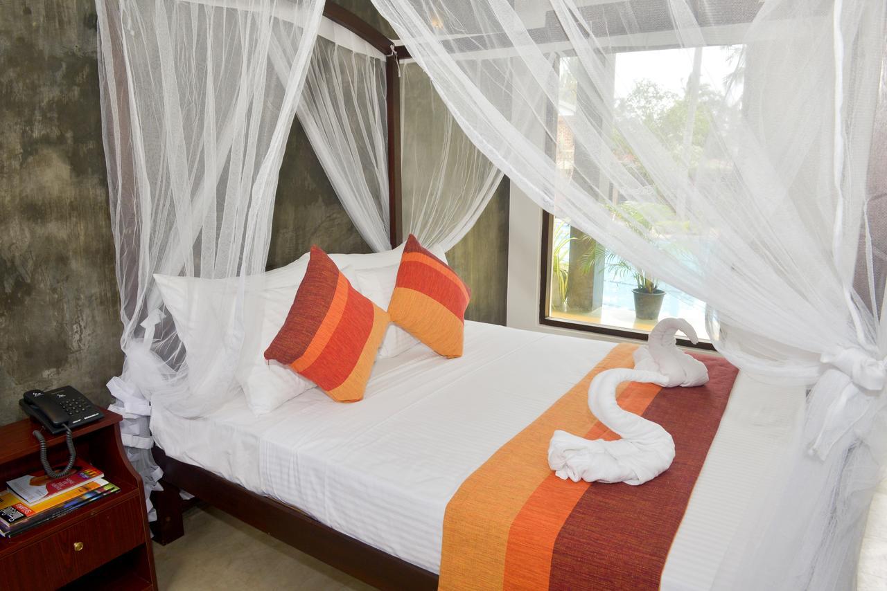Olanro Hotel Negombo Eksteriør billede